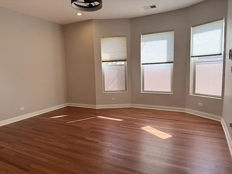 5025 S Michigan Ave #AVENUE3S — Photo 11