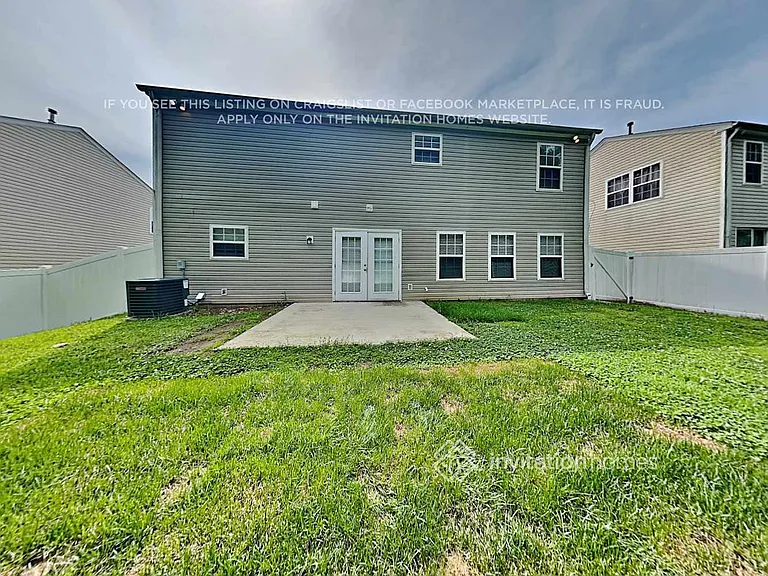 1924 Waters Trail Dr — Photo 17
