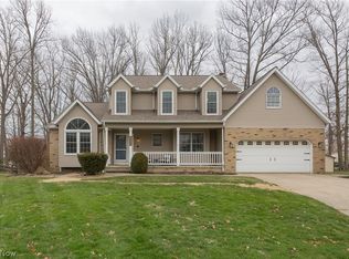 6571 Newhouse Ct, Mentor, OH 44060