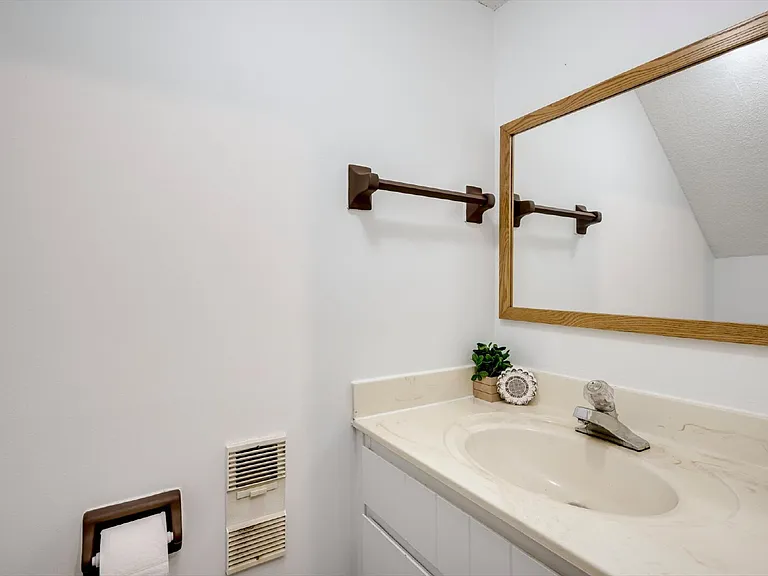 3003 Creek View Ct — Photo 17