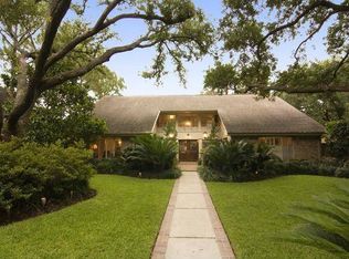 807 Wild Valley Rd, Houston, TX 77057