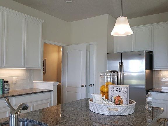 4th image of 30A Pleasant Cypress Cir