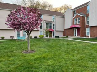 83 Heather Rdg #83, Shelton, CT 06484