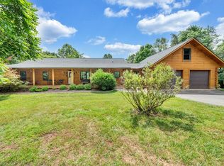 250 Knoll Ridge Ln, Rocky Mount, VA 24151