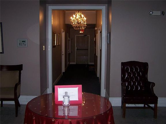 2nd image of 3801 Saint Charles Ave APT 203