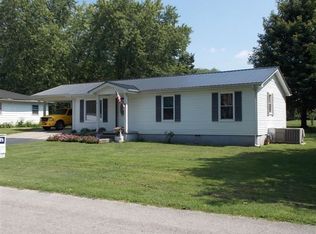 102 Stewart Dr, Glasgow, KY 42141