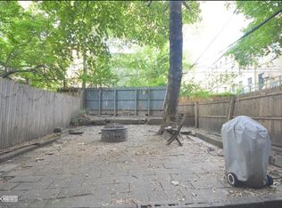 206 Washington Park, Brooklyn, NY 11205