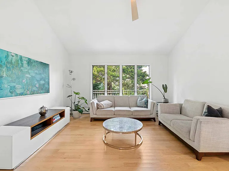 109 Adams Dr — Photo 17