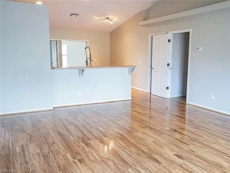 17556 Brentwood Ct — Photo 20