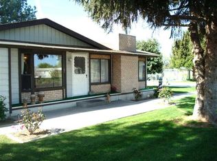 352 Ringhoff Rd, Burbank, WA 99323