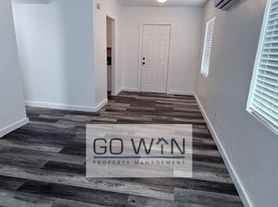 2310 East Roosevelt Street