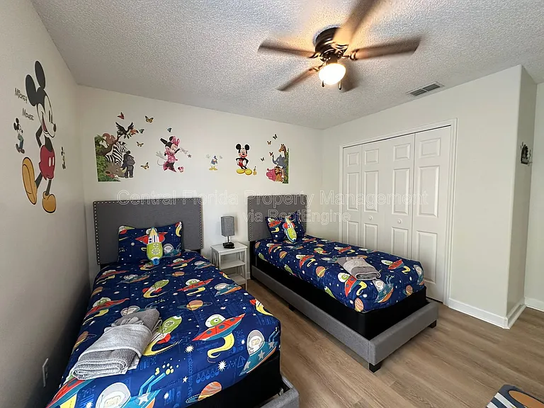1009 Lake Davenport Blvd — Photo 22