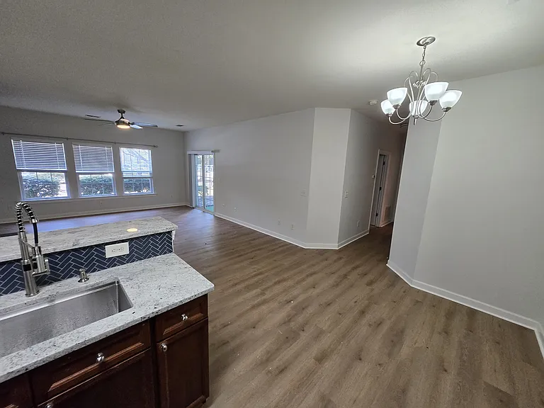 1201 Grove Park Dr — Photo 4