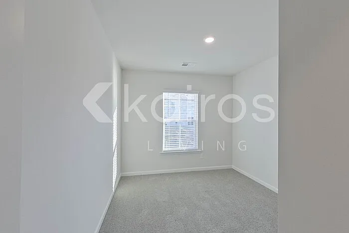 2185 Banyon Cir — Photo 19
