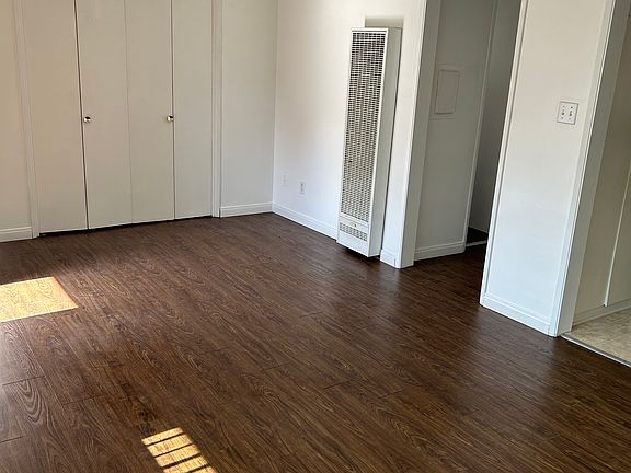 5th image of 13444 Burbank Blvd #6