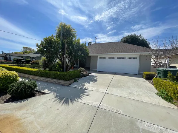 16771 Greenview Ln, Huntington Beach, CA 92649