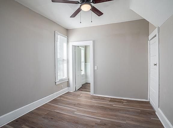 2nd image of 908 W 8th St