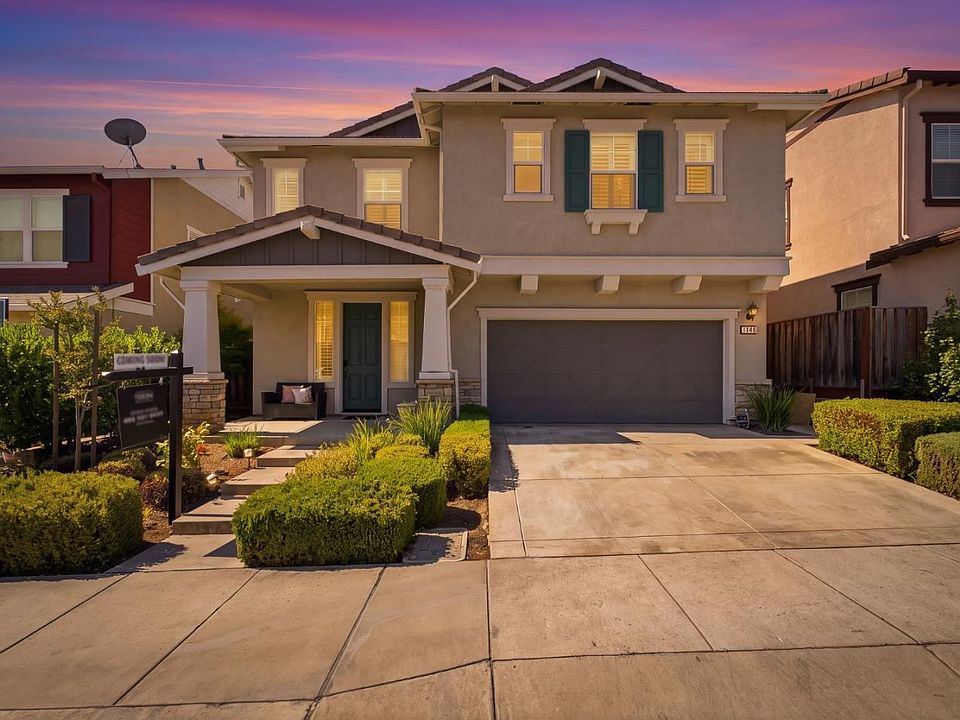1st image of 1080 Ruby Way