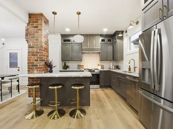 1452 S 4th St, Columbus, OH 43207