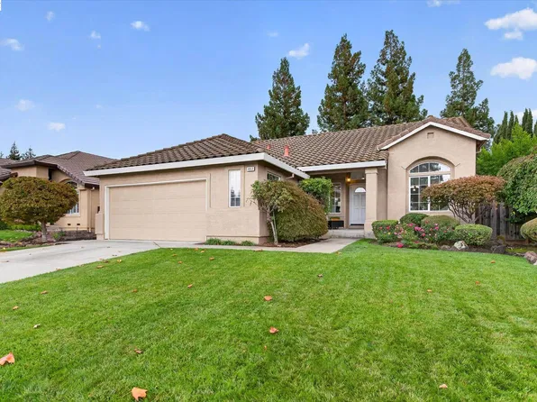 4853 Julie St, Livermore, CA 94550