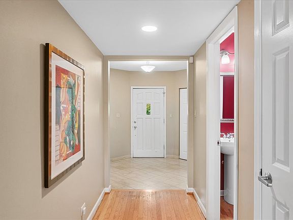 2nd image of 90 Boardwalk Pl