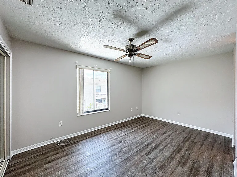 287 Nottingham Pl — Photo 16