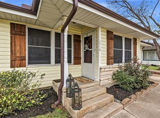 1710 Cavitt Ave, Bryan, TX 77801