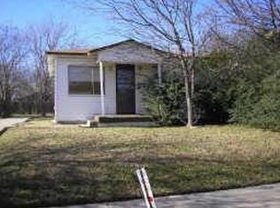 409 SW 17th St, Grand Prairie, TX 75051