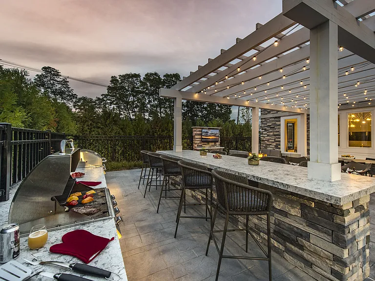 Outdoor Grill and Lounge Area