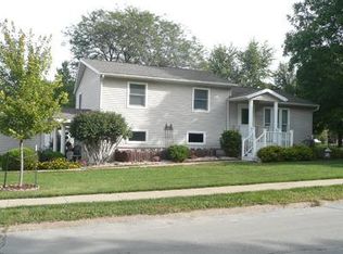 304 W Madison St, New London, IA 52645
