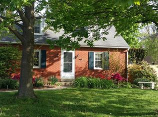 2217 Manor Ridge Dr, Lancaster, PA 17603