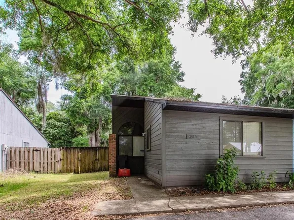 3811 SW 28th Ter, Gainesville, FL 32608