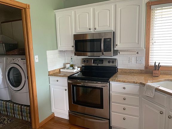 5th image of 15533 Harbor Dr