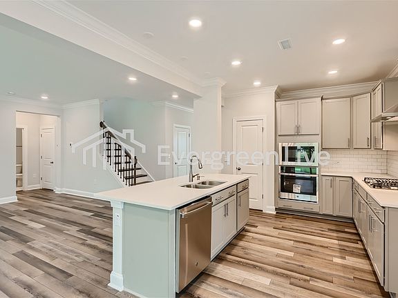 2nd image of 3101 Sandy Bluff Rd