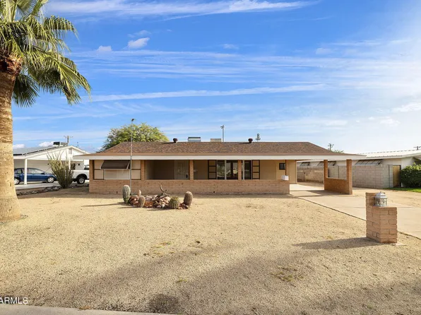 11825 N 114th Avenue, Youngtown, AZ 85363