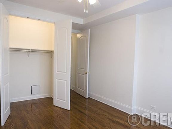 5th image of 3646 N Hermitage Ave #2