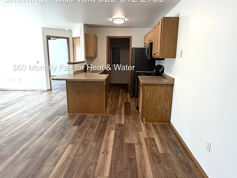 750 W Packer Ave #B — Photo 4