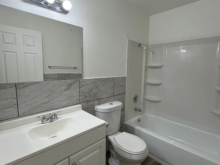 6942 Appleton Dr — Photo 28