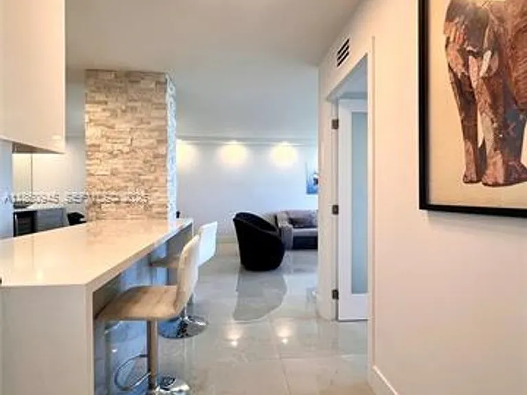 100 Bayview Dr #CU-1524 — Photo 21