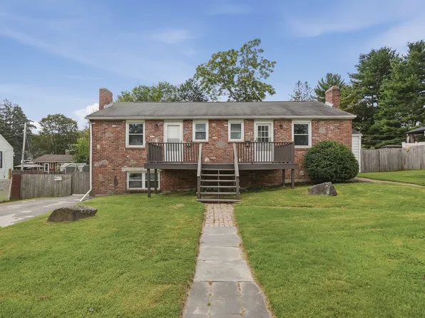 98 Kenberma Rd, Worcester, MA 01604