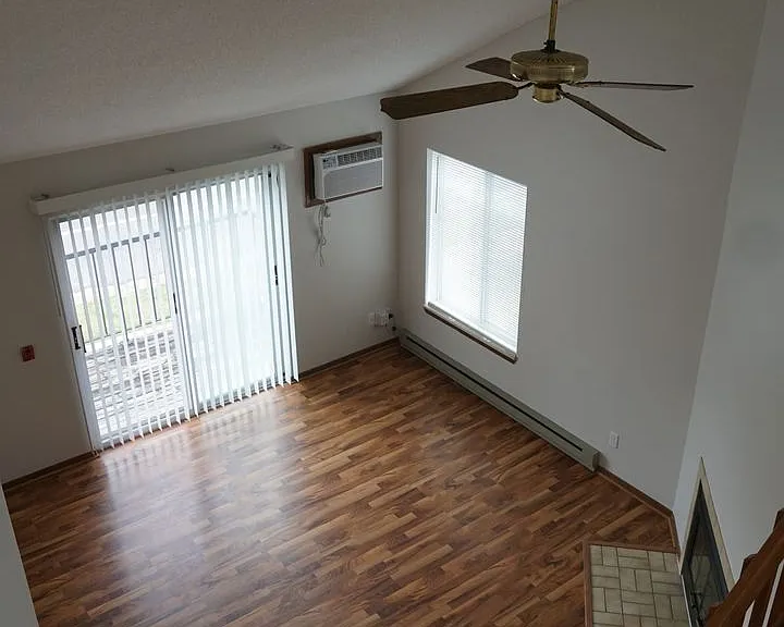 Orchard Village Apartments — Photo 108