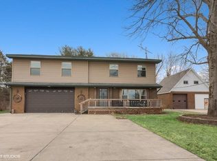 1093 N Pearson Rd, Chesterton, IN 46304