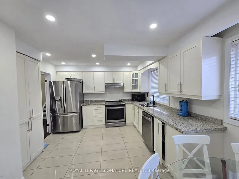 23 Benrubin Dr #UPPER — Photo 5
