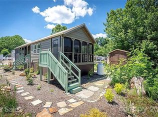 2033 Mallard Loop, Waynesville, NC 28785