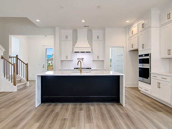 Midtown at Nexton - Newington Interior Image 1
