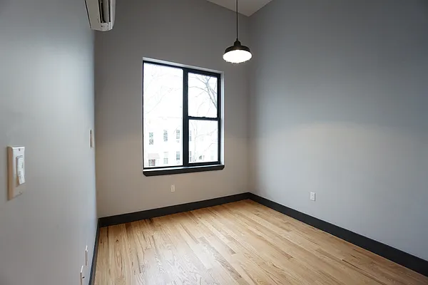 Rented by Rennit Inc. | media 71