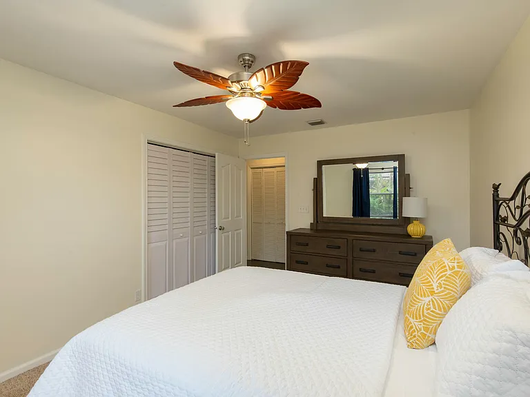 1741 Grantham Dr — Photo 18