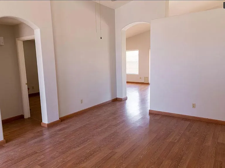 41 S Poplar Way — Photo 7