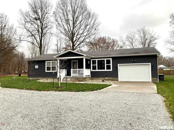1360 Pershing Rd, West Frankfort, IL 62896