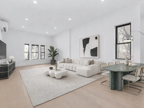 704 8th Avenue image 1 of 9